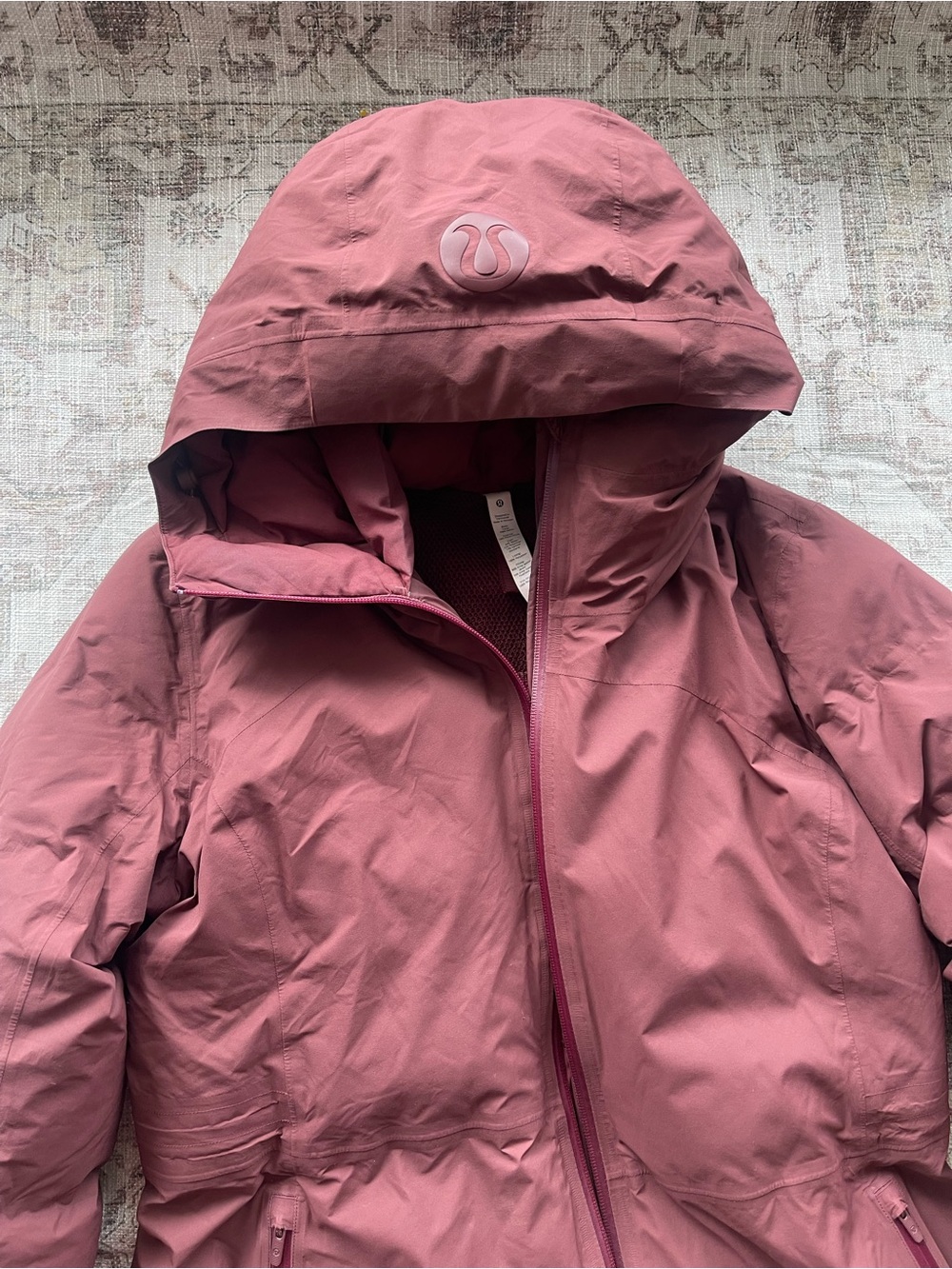 lululemon Cassis Snow Warrior Goose Down Hooded Puffer Coat - Picture 9 of 11